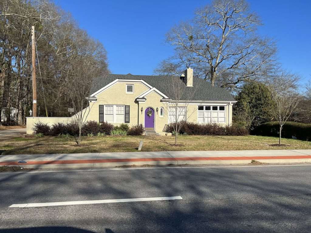 Exterior view of the office property at 1692 Prince Avenue, Athens, GA, leased by Stratus Property Group.