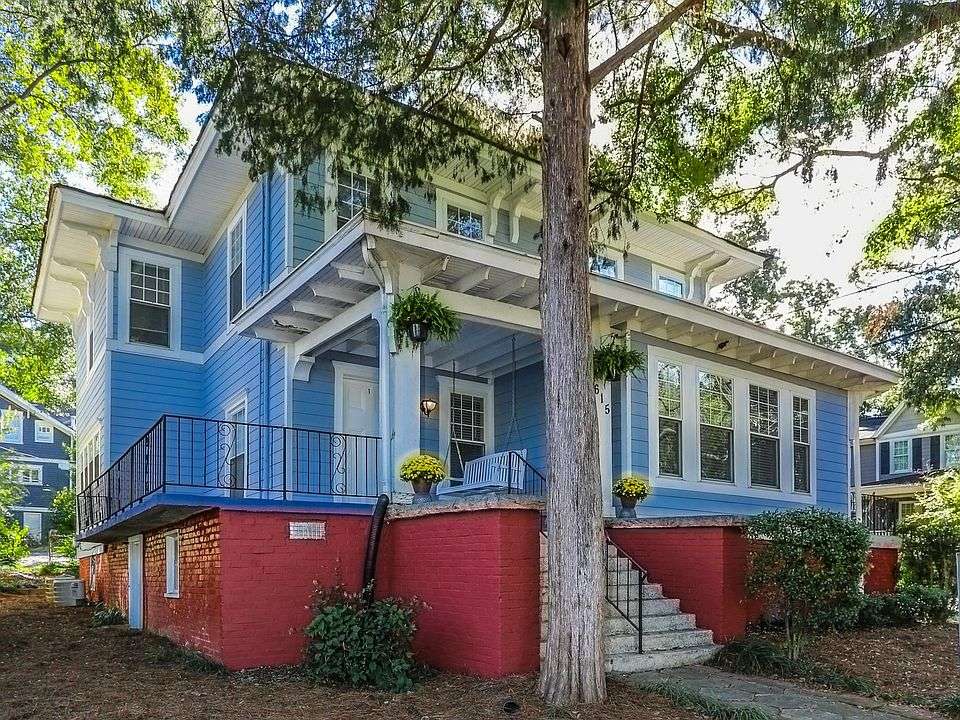 Exterior view of the office property at 615 Linwood Ave, Atlanta, GA, sold by Stratus Property Group.