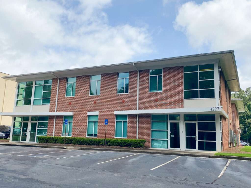 Exterior view of the office property at 4227 Pleasant Hill Road, Duluth, GA, leased by Stratus Property Group.