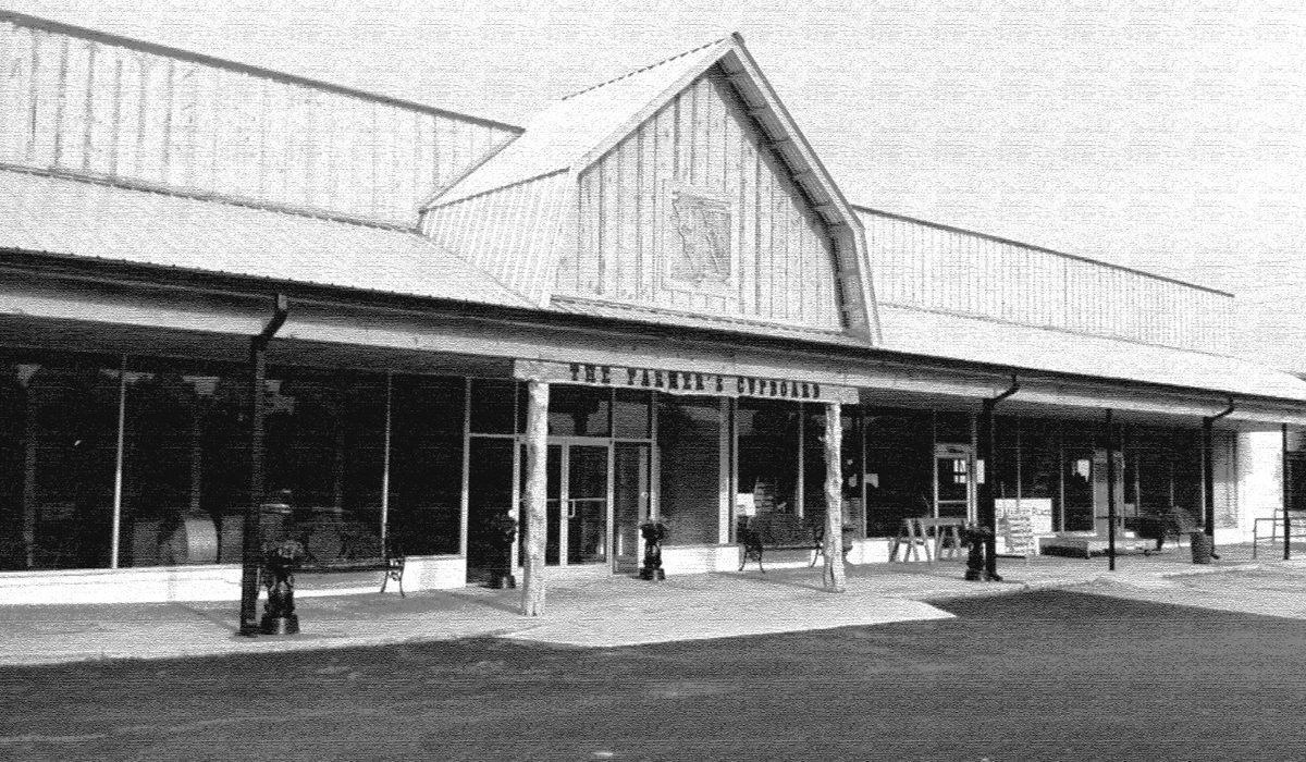 Historic exterior view of the newly acquired retail center at 415 Rome Street in downtown Carrollton, GA, by Stratus Property Group.